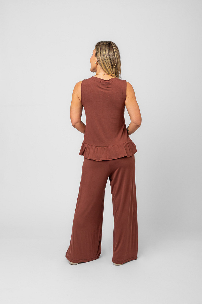 CONJUNTO AMÉLIA EASY MARROM ROMEO