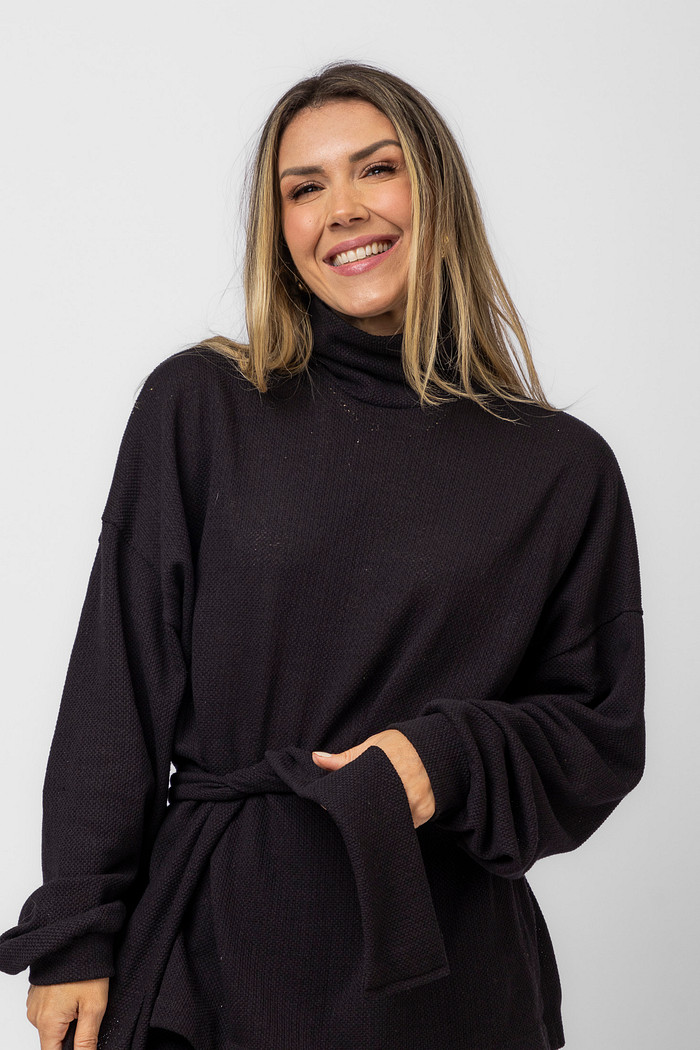 BLUSÃO MUNIQUE PRETO