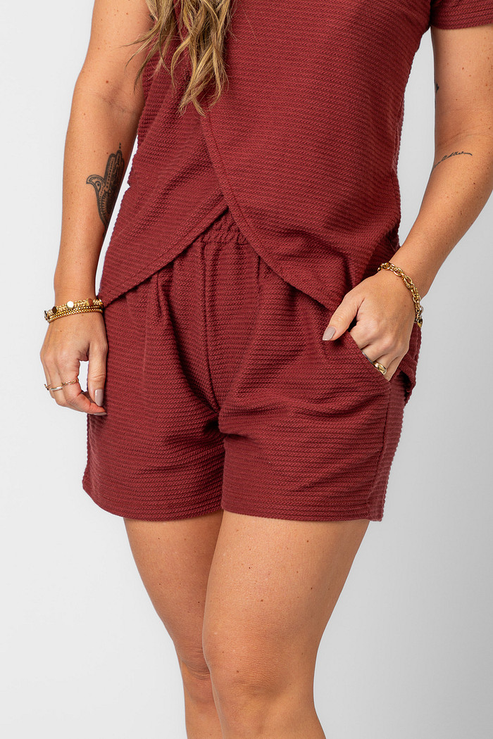 SHORTS MARÉ MARSALA