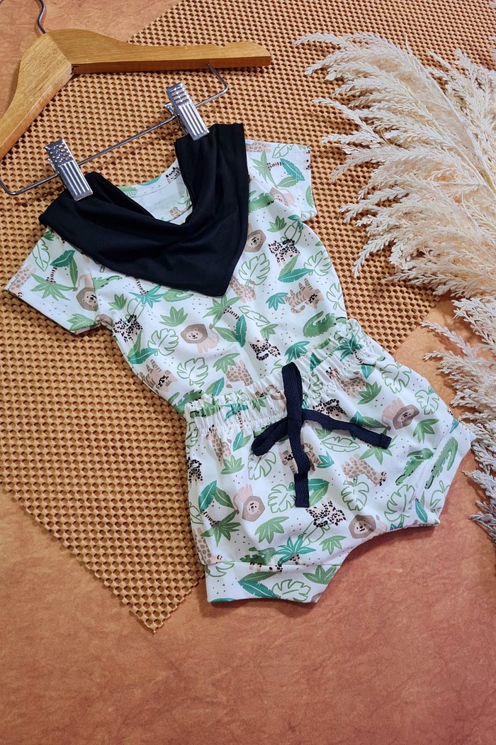 Bandana Preta + Body MC + Shorts