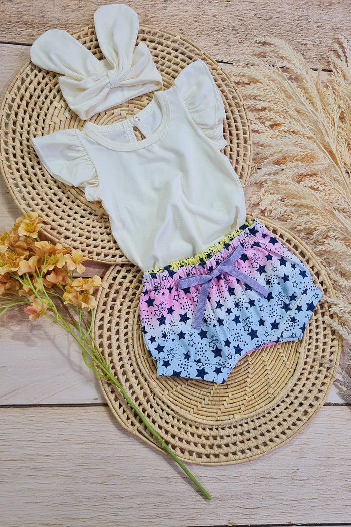 Body Frufru MC Off + Laço Off + Shorts