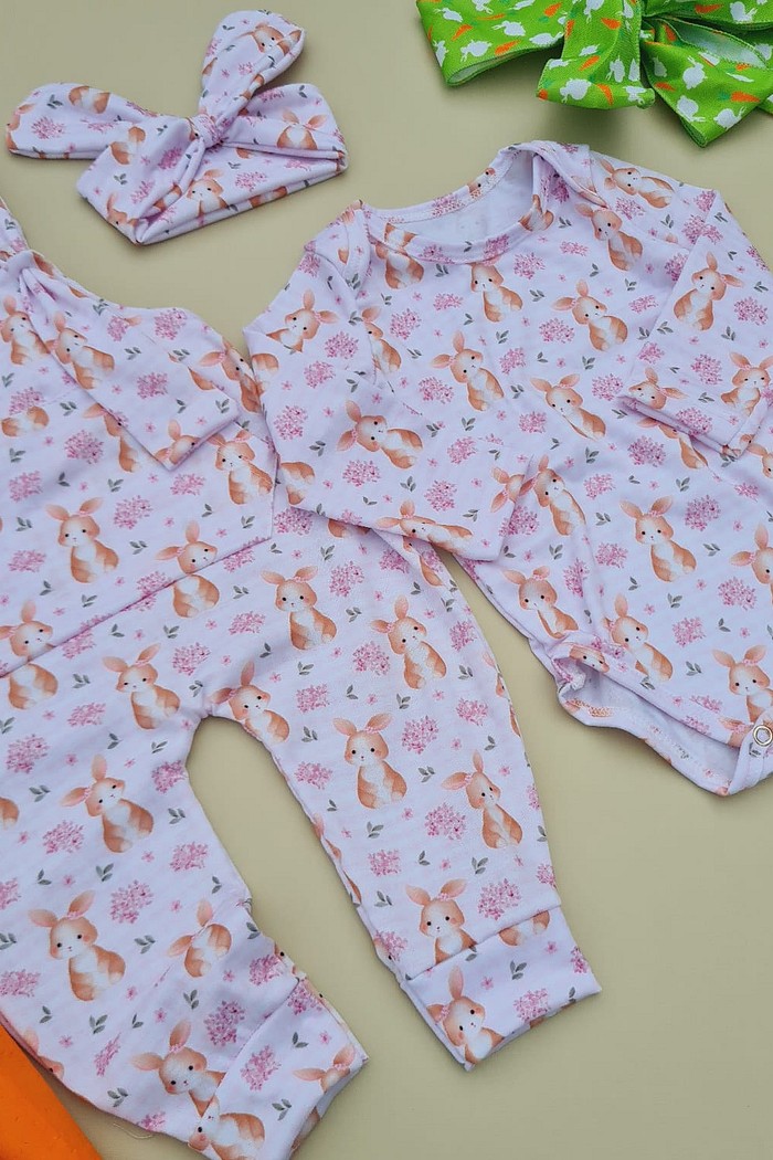 Jardineira + Body + Laço todo Estampado