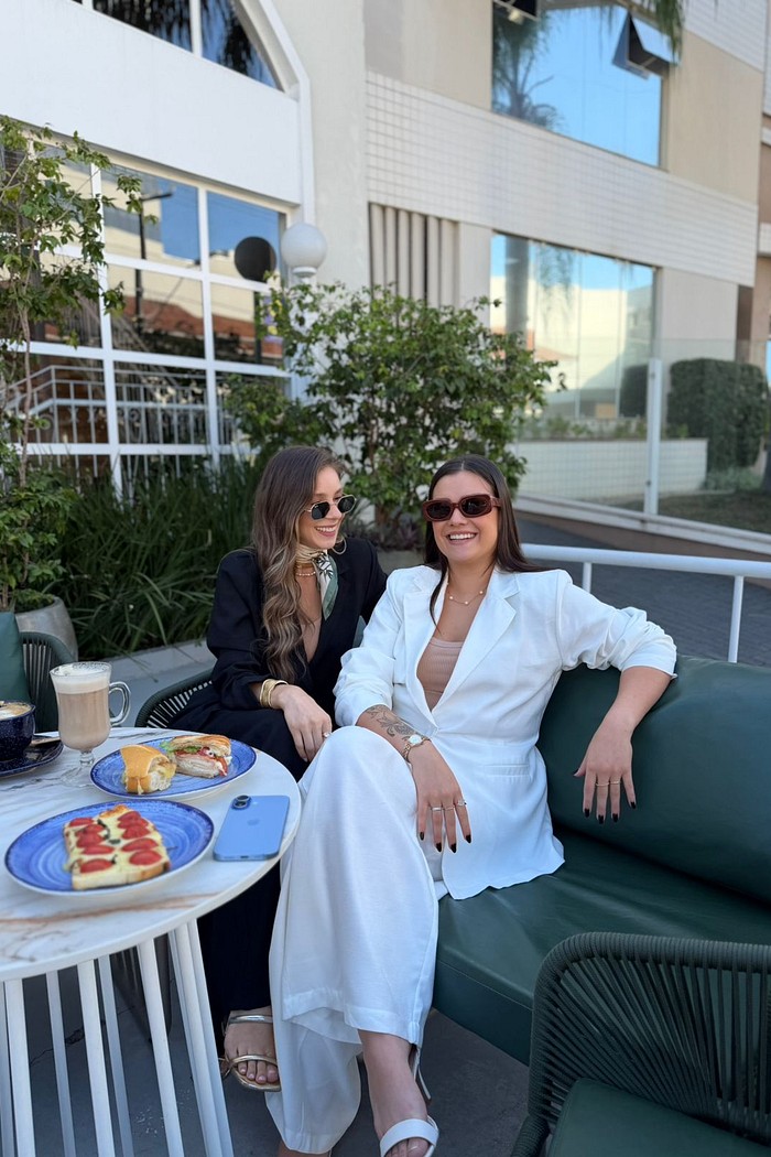 CONJUNTO BLAZER E PANTALONA ANTONIA