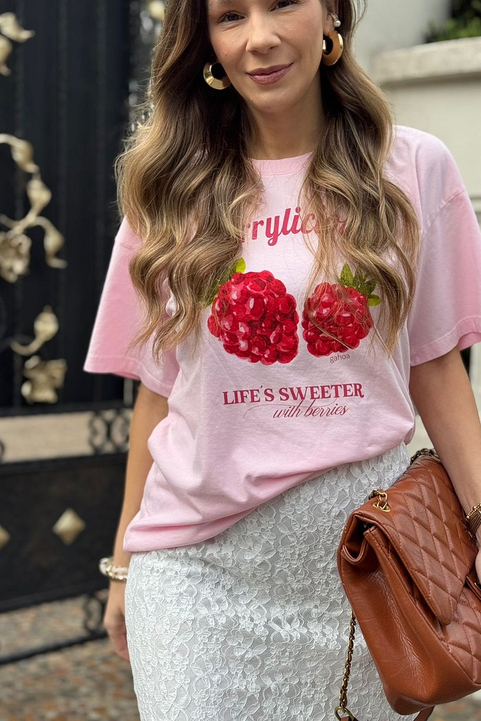 CAMISETA T-SHIRT OVER AMORA