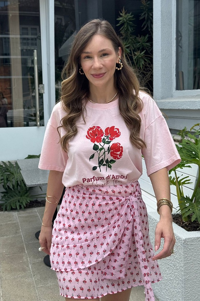 CAMISETA T-SHIRT  OVER PARFUM