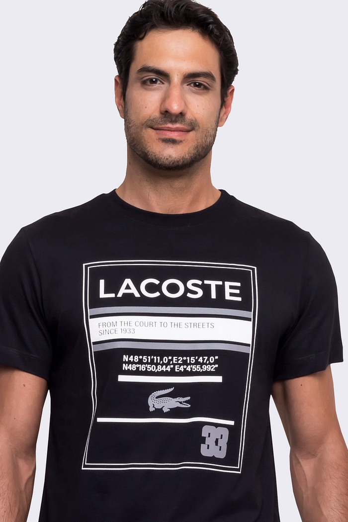 Camiseta Lacoste Regular Fit Estampada Preta