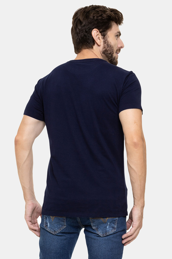 Camiseta Osklen Regular Vintage Brasão Azul Marinho