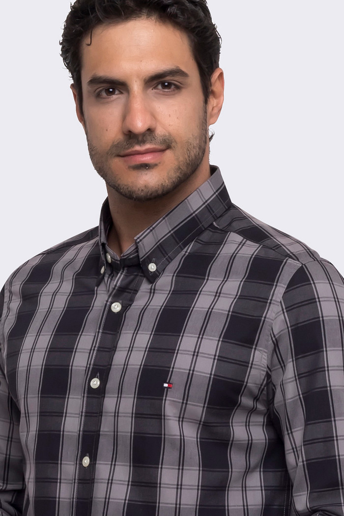 Camisa Tommy Hilfiger Regular Fit Xadrez Tartan Preta