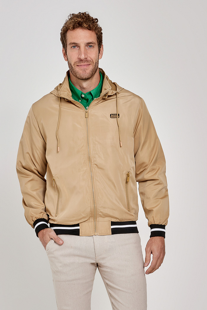 Jaqueta Hugo Boss Corta Vento Bege Frente