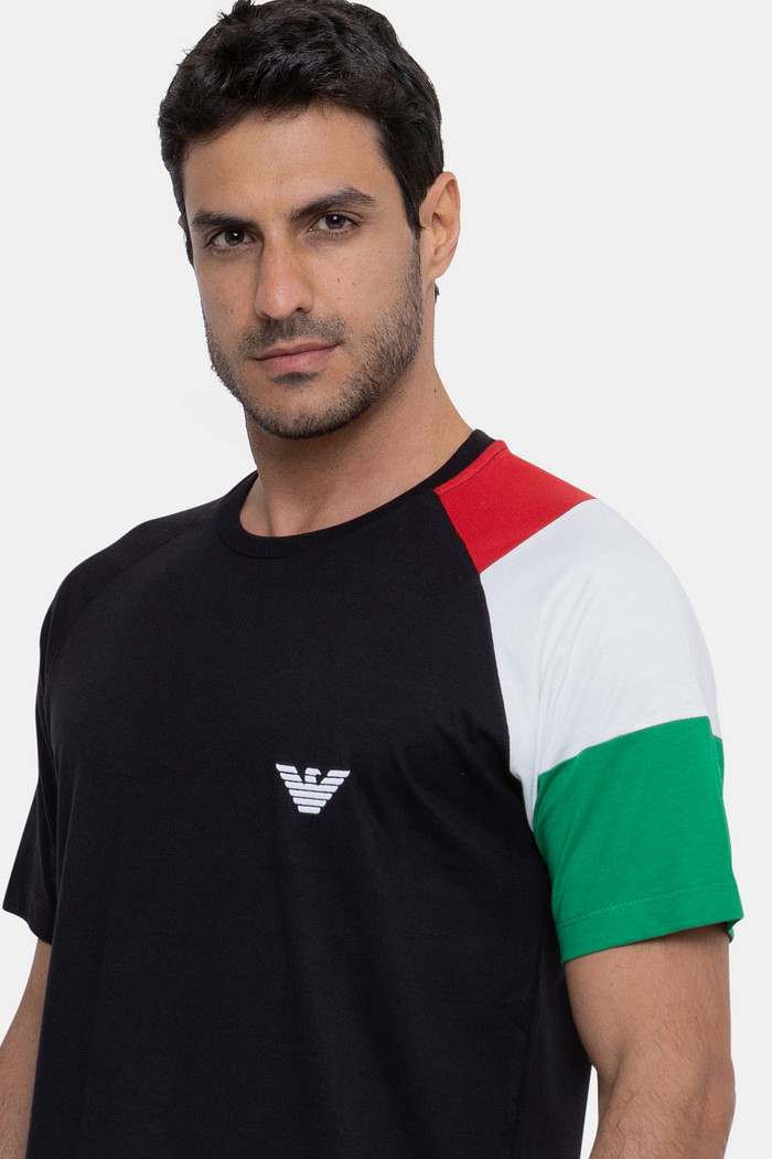 Camiseta Emporio Armani Masculina Embroidered Eagle Recortes Preta