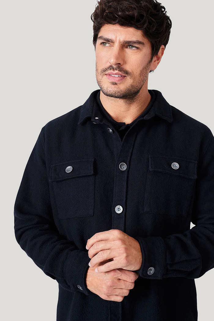 Jaqueta Reserva Curitiba Lisa Preta Aproximada