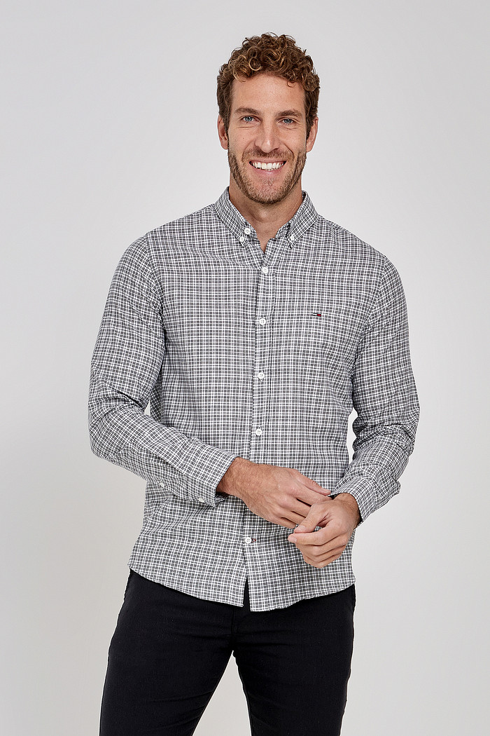 Camisa Tommy Jeans Masculina Regular Essential Xadrez Grid Oxford Preto/Bege Frente