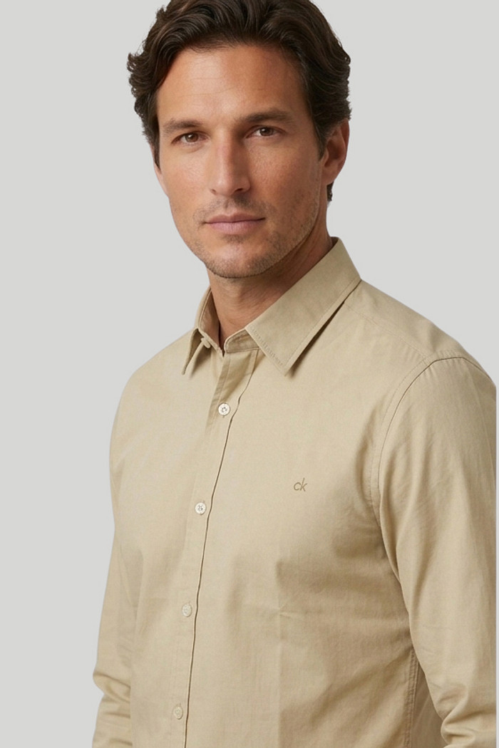 Camisa Calvin Klein Jeans Slim Fit Logo Básico CK Bege