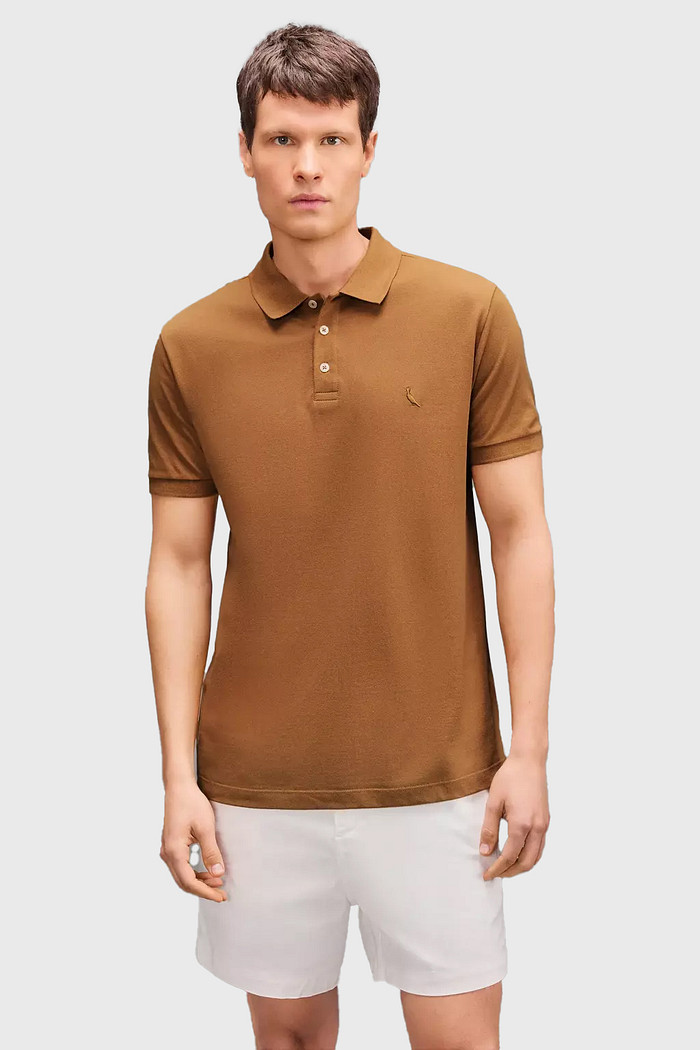 Camisa Polo Reserva Crepe Pequim Ocre Marrom