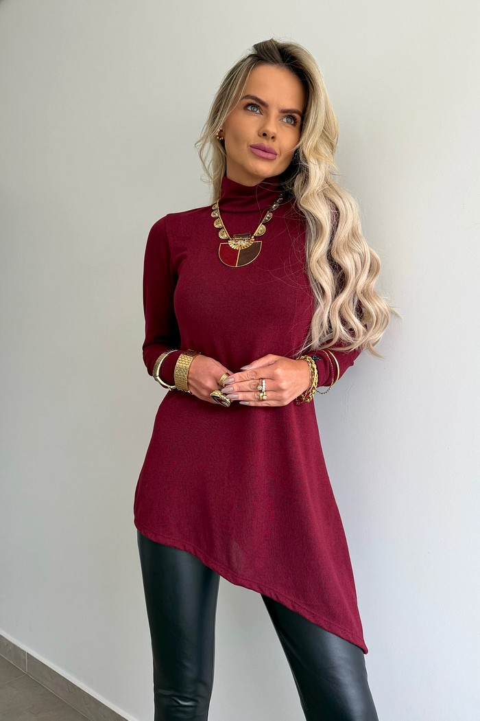 Blusa Assimétrica Lanzinha Bordô