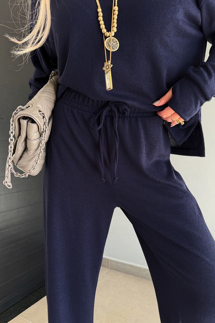 Calça Reta de Lanzinha Azul Marinho