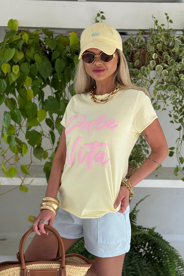 T-shirt Dolce Vita Amarela