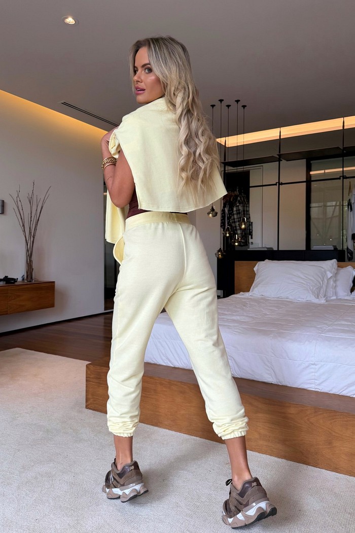Calça de Moletom Jogger Amarelo Manteiga