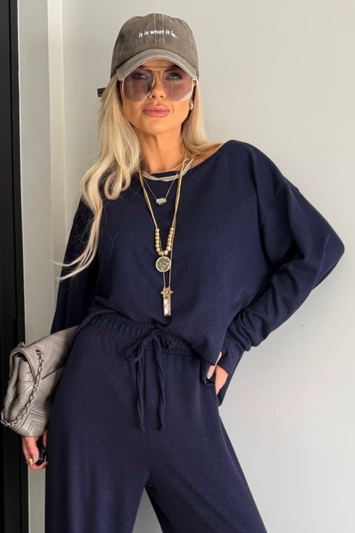 Blusa Ampla de Lanzinha Azul Marinho