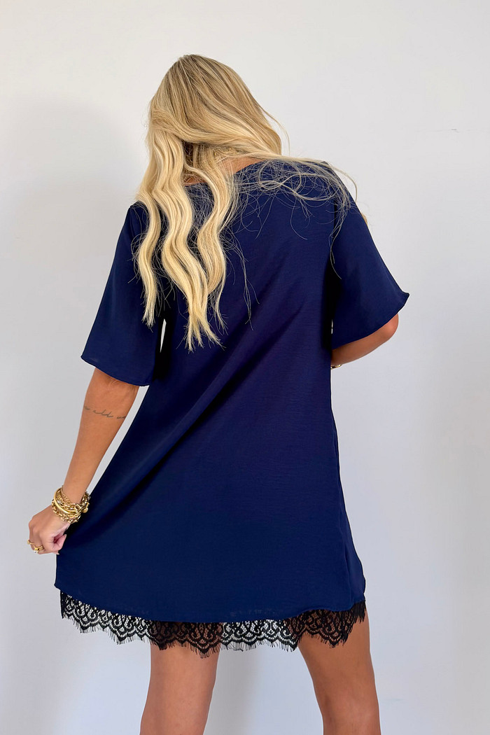 Vestido Curto Manga Curta Com Renda Azul Marinho