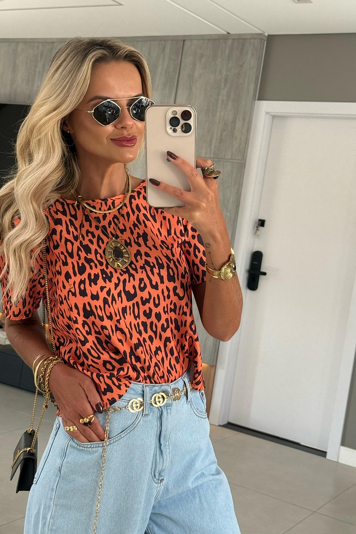 Blusa Lindsay Manga Curta Laranja