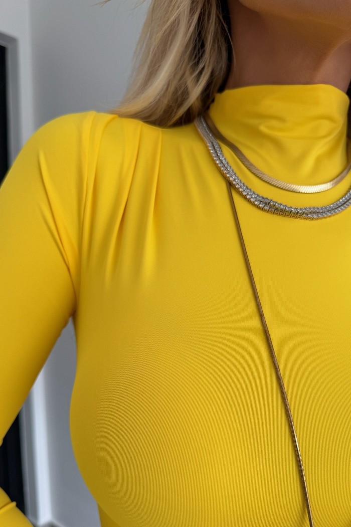 Blusa Manga Longa Drapeado No Ombro Amarelo