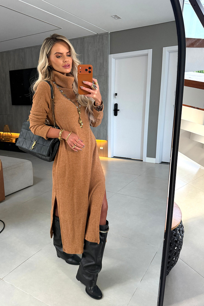 Vestido Midi Tricot Camel