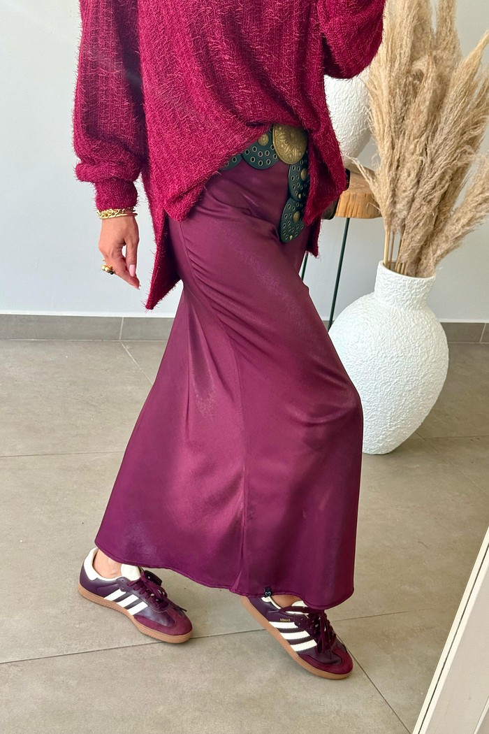 Saia Midi Cetim Cloe Cherry Lacquer