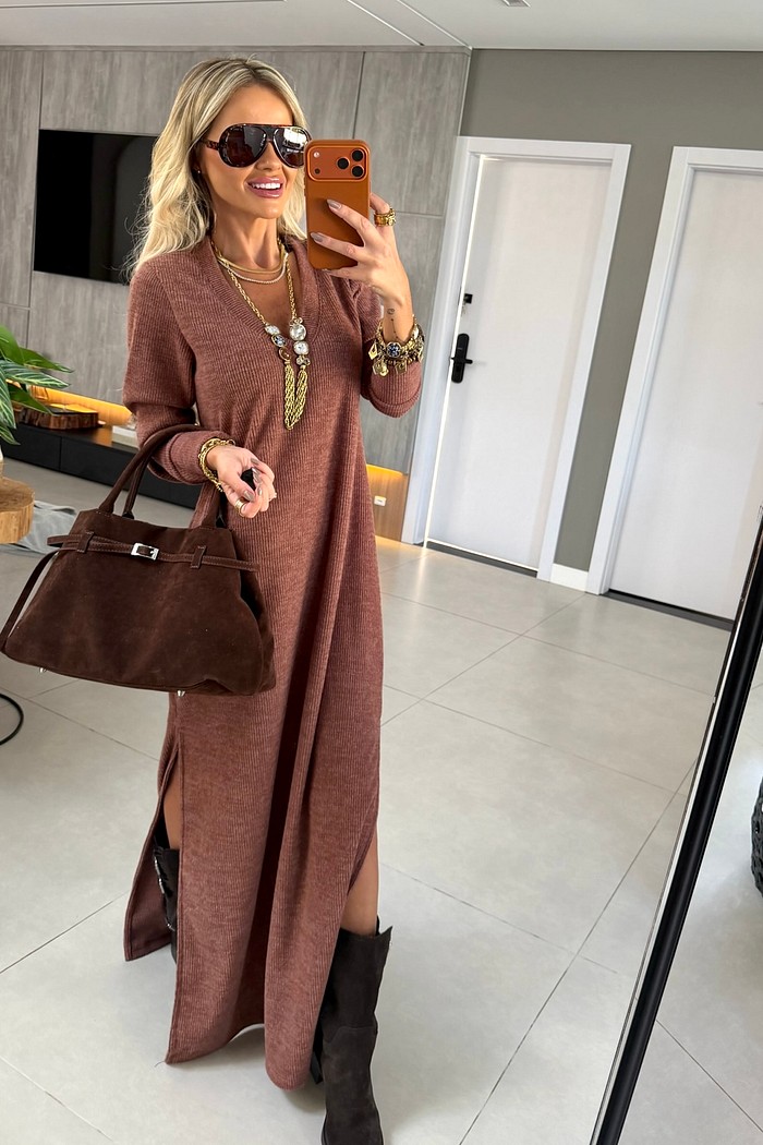 Vestido Gola V Longo Tricot Marrom