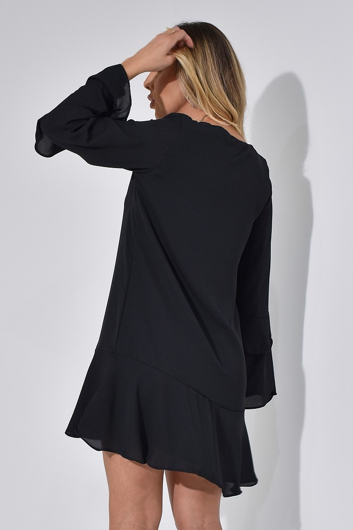 Vestido Amplo Manga Longa Com Babado Preto