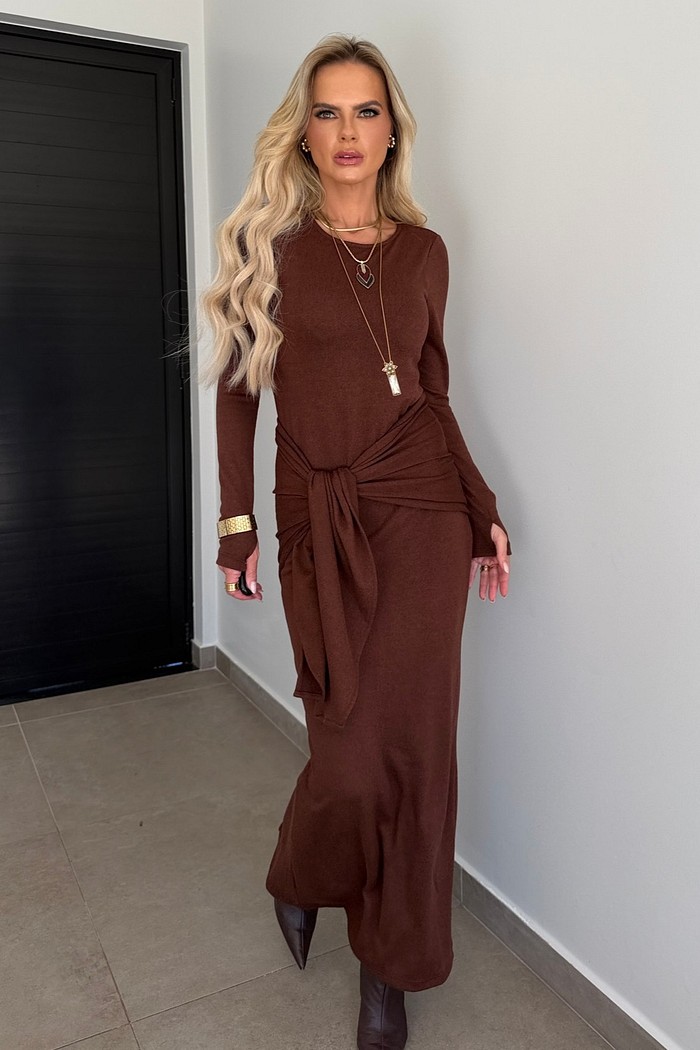 Vestido Super Midi Lanzinha Marrom