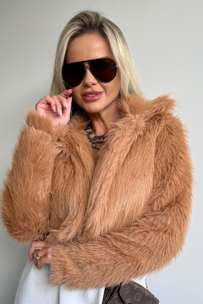 Casaco Poly Curto Caramelo