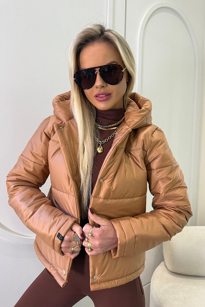 Jaqueta Puffer Capuz Camel