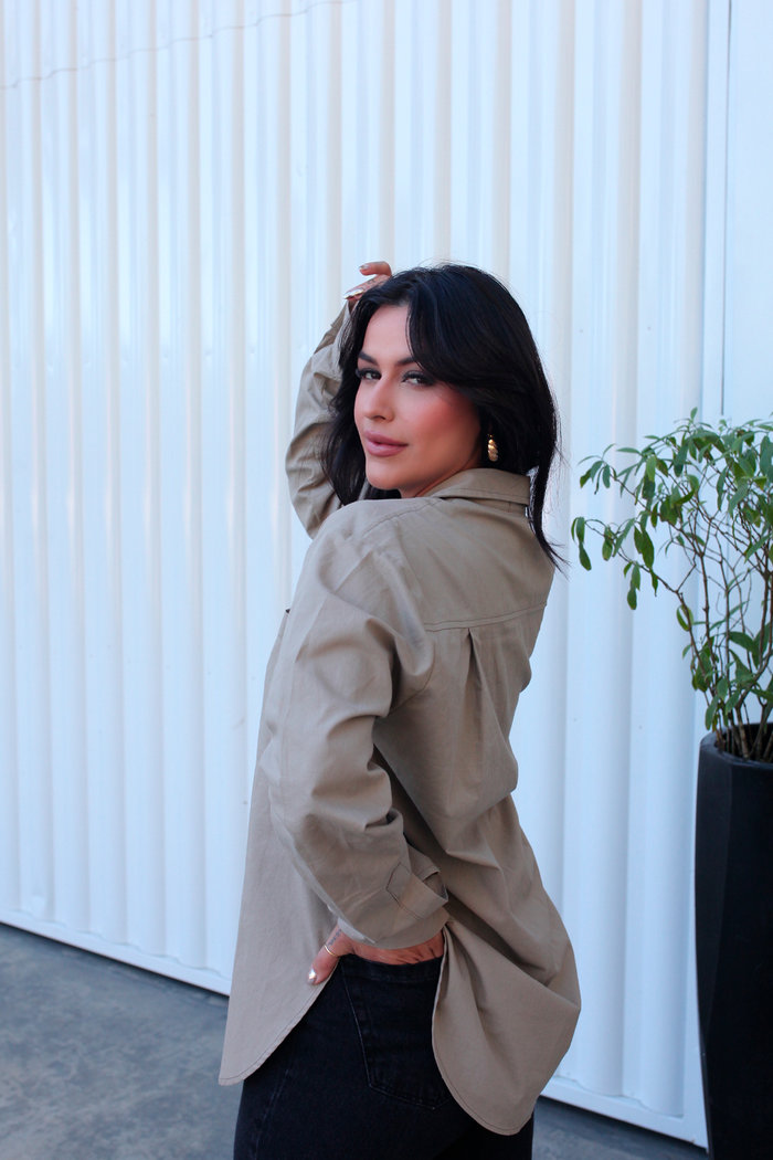 Camisa Nude Maitê em Tricoline Luxo Urbano