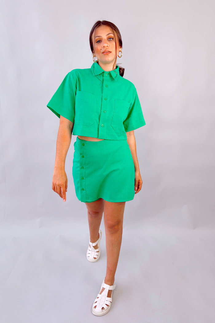 Shorts Saia linho com Botões Clarice Verde Luxo Urbano