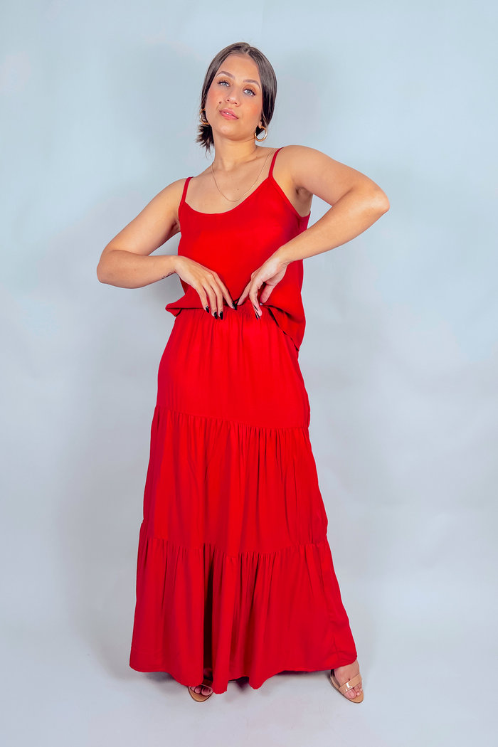 Saia Longa Vermelha Pami Luxo Urbano