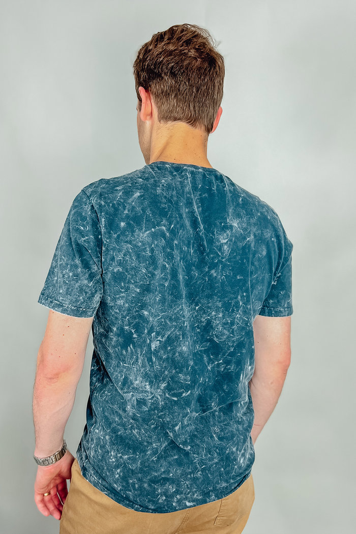 Camiseta Masculina Marmorizada Azul Luxo Urbano