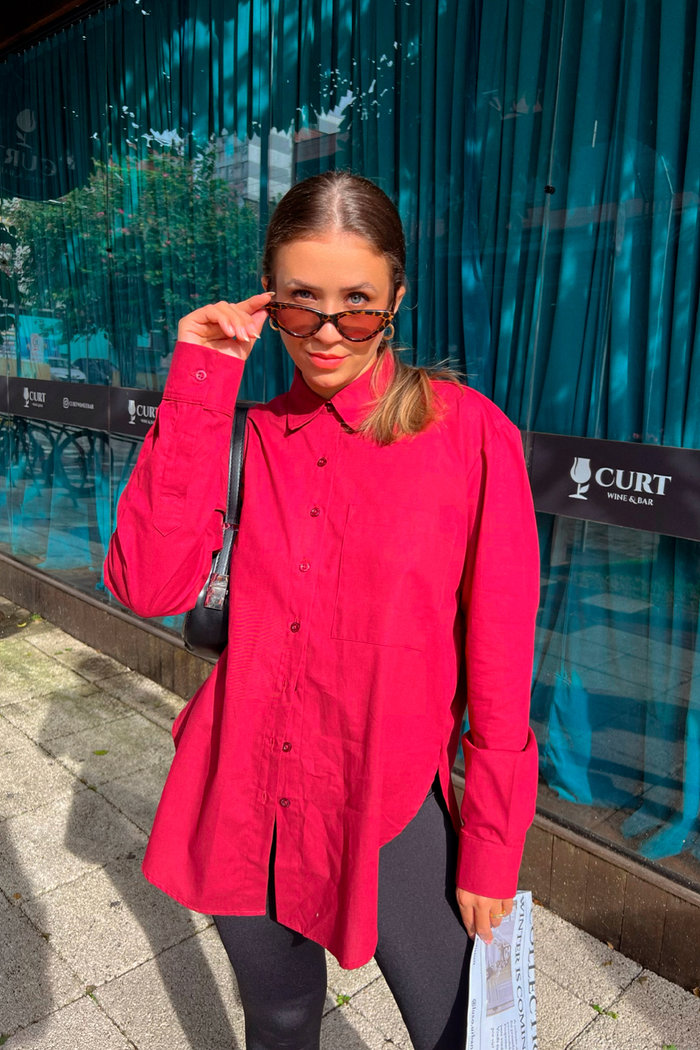 Camisa Cherry Red Maitê em Tricoline Luxo Urbano