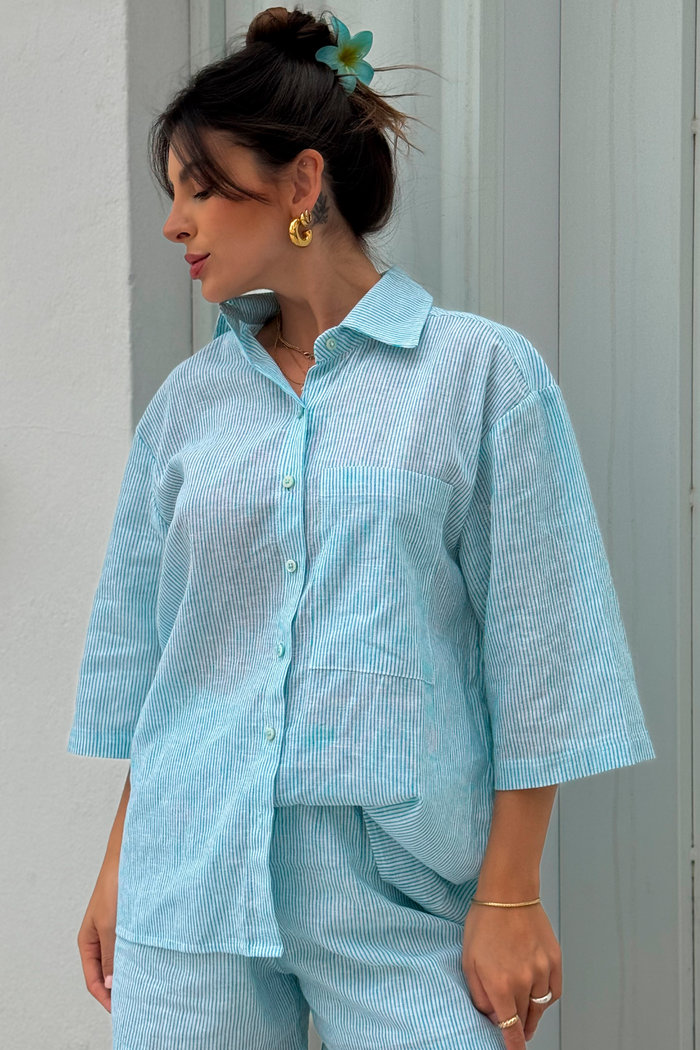 Camisa Listrada Oversized Luxo Urbano