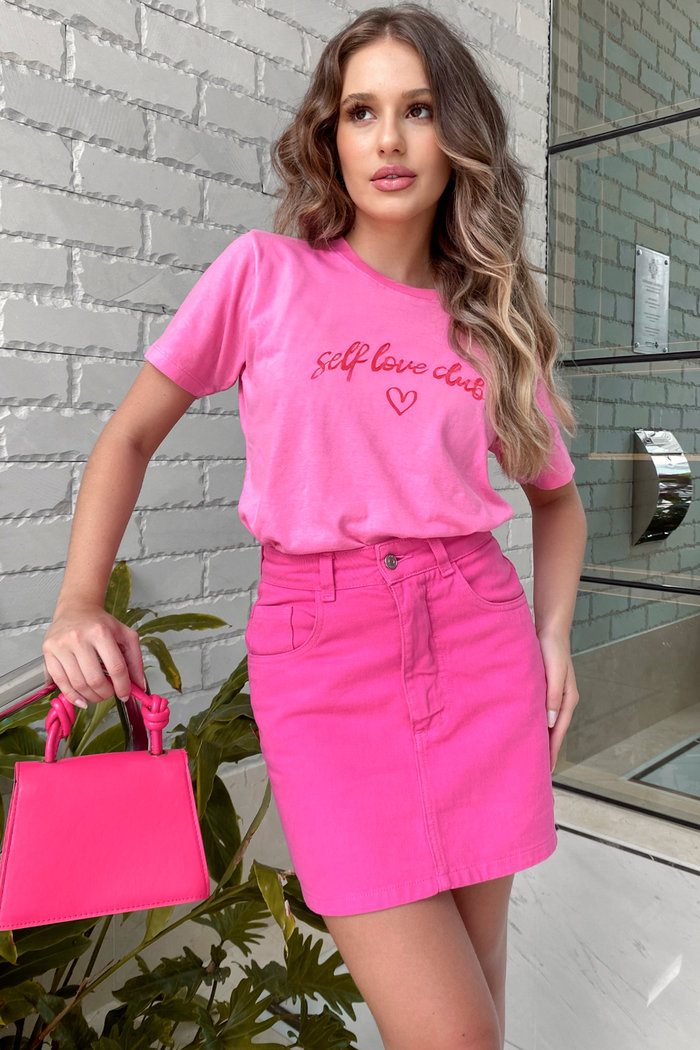 T-shirt Feminina Self Love Club Luxo Urbano
