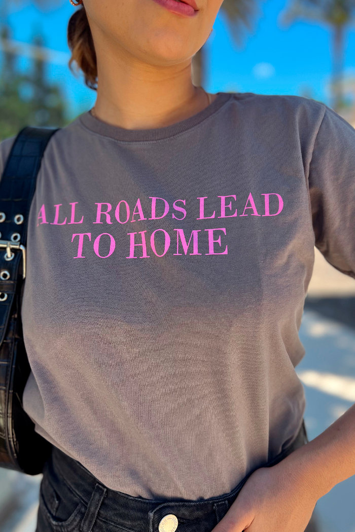 T-shirt Feminina Roads Lead Luxo Urbano