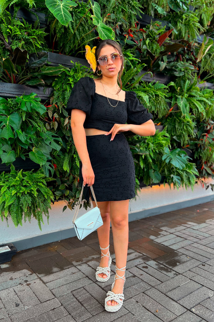 Saia de Laise com Fenda Preto Luxo Urbano