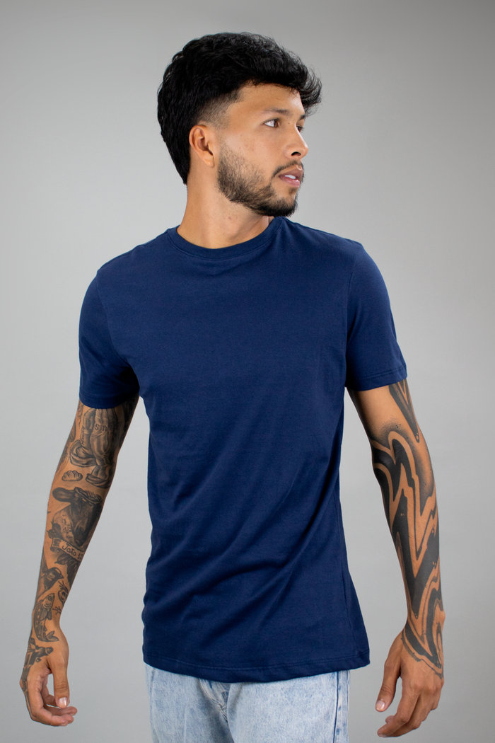 T-shirt Tradicional Masculina Marinho Luxo Urbano