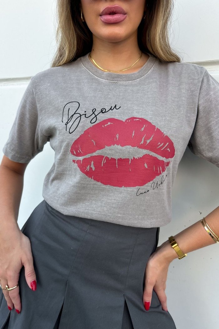 T-shirt Bisou Luxo Urbano