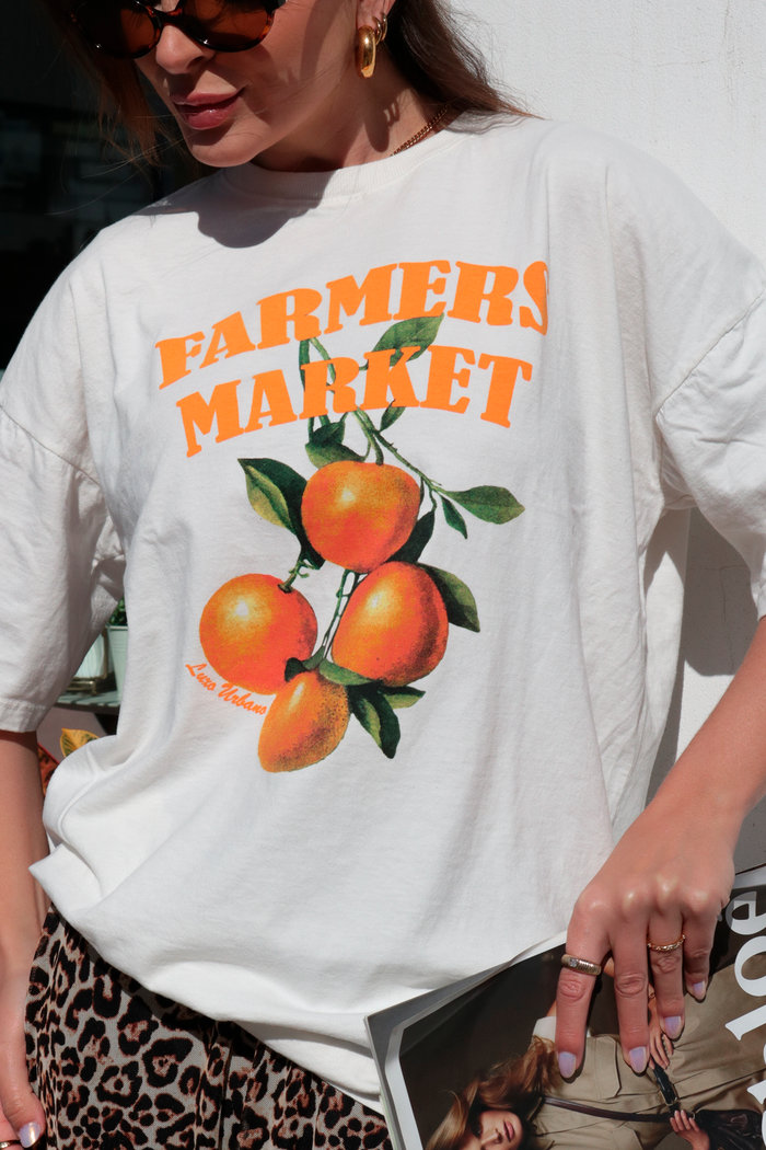 T-Shirt Over Farmers Market Luxo Urbano
