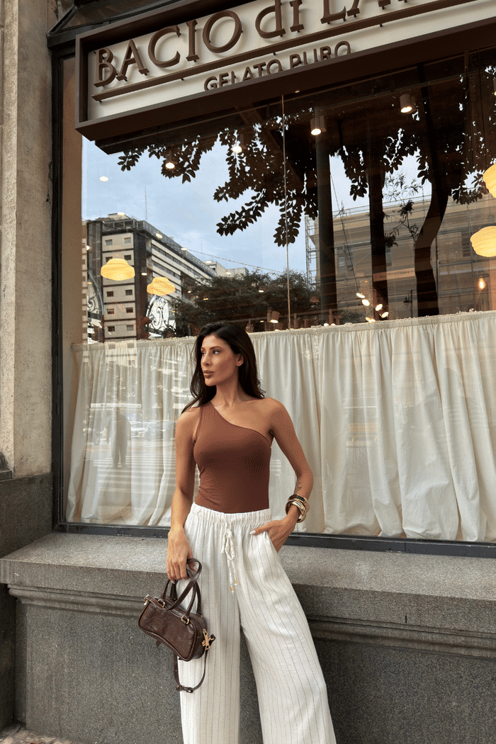 BODY OMBRO ÚNICO GAIA MARROM