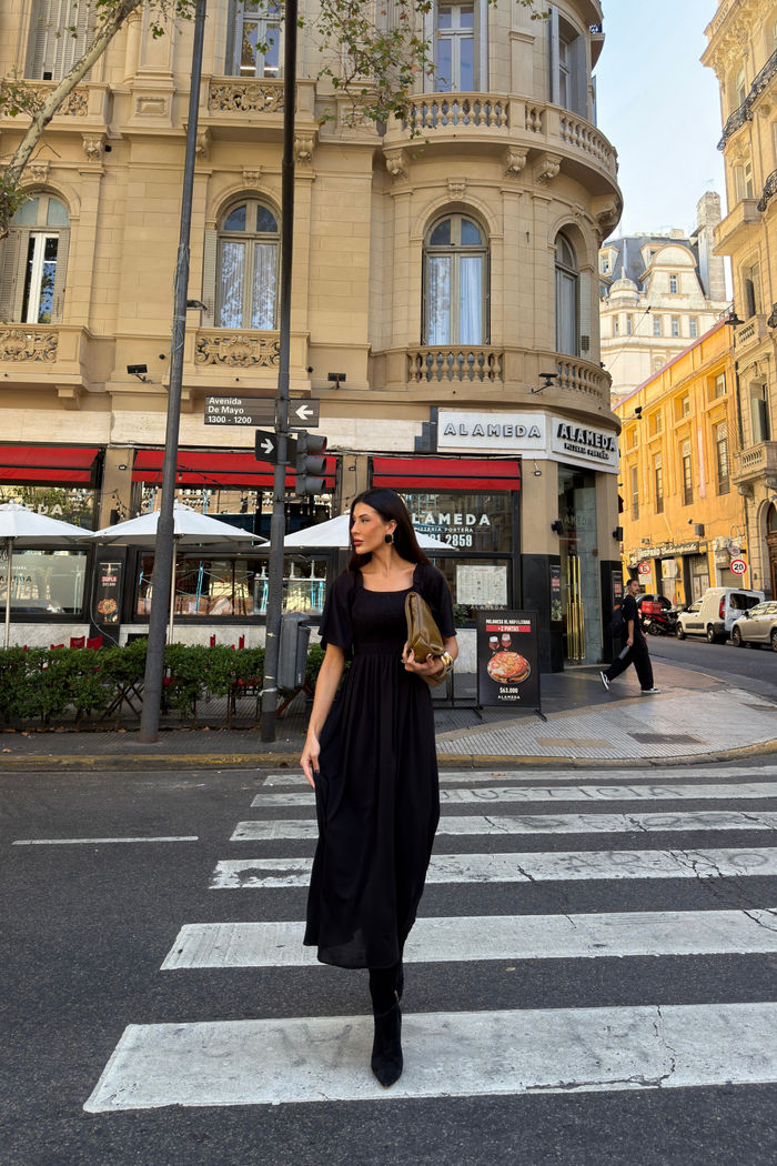 VESTIDO MIDI DREAMS PRETO