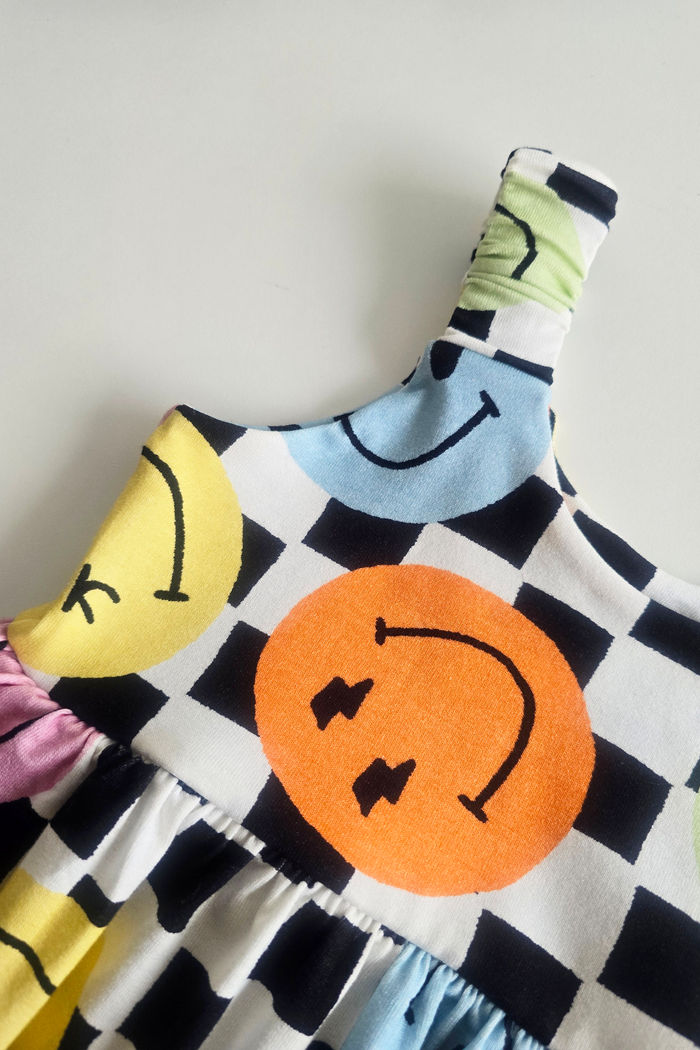 VESTIDO ALCINHA CARINHAS