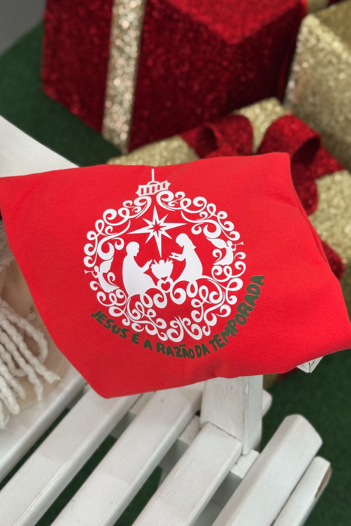 Tshirt Premium - Jesus é a razão DTF - Vermelha