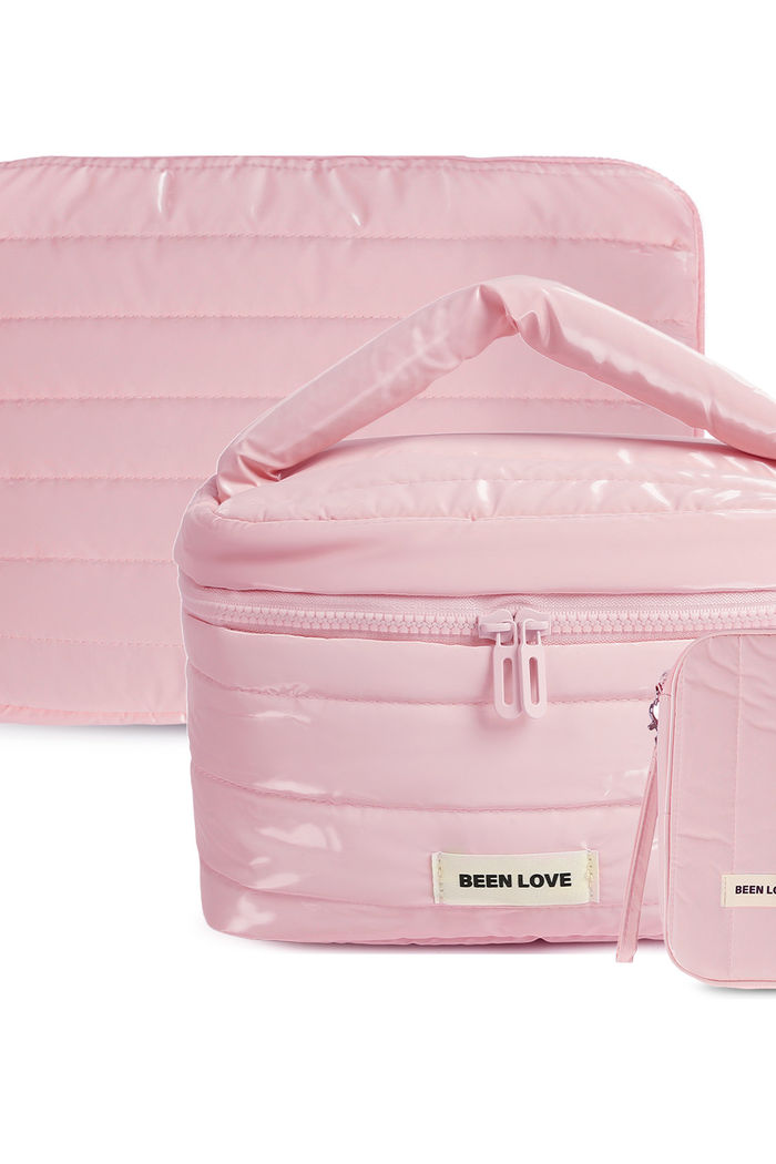 Kit de Acessórios Multifuncional com Necessaire, Porta Passaporte e Porta Notebook 14 Polegadas Puffer Maloa Rosa